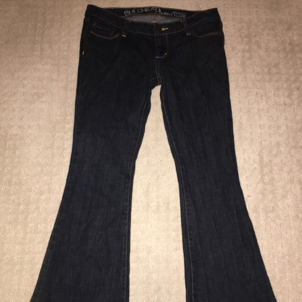 Woman’s Bullhead Flare jeans size 7